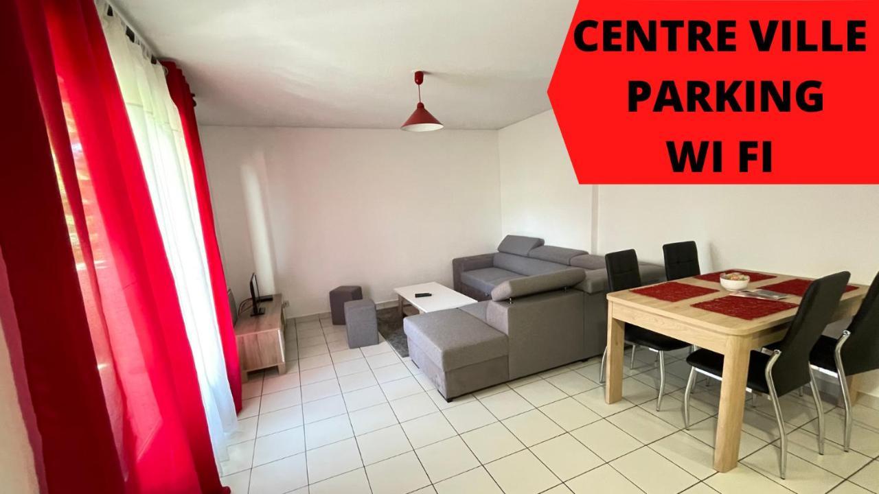 Appartamento Superbe T2 à deux pas de la gare avec parking! Annecy Esterno foto